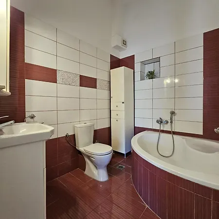 Jasmine House * بوتوس