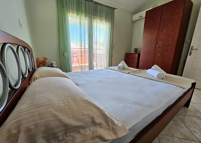 Apartament Jasmine House Potos