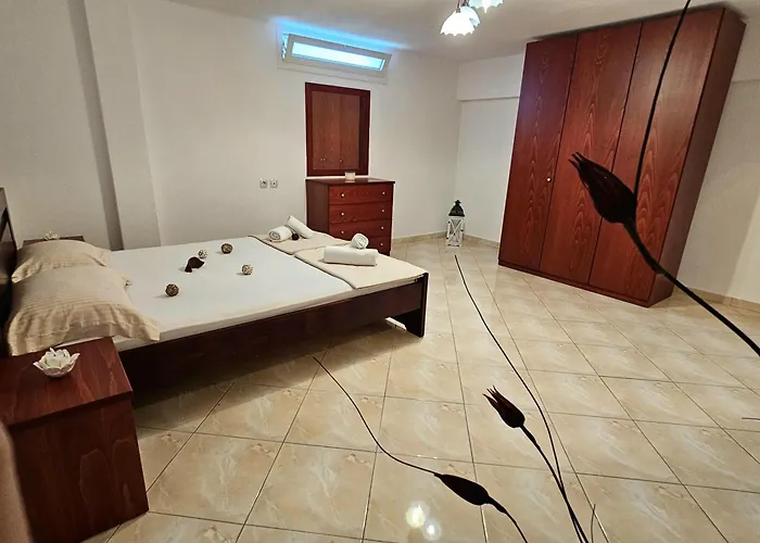 Jasmine House Apartament Potos